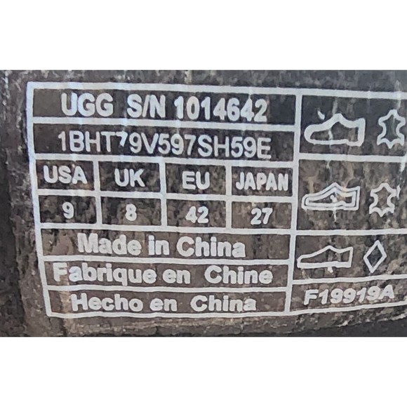 UGG Henrick Stripe Perf Loafer Black Men Sz 9 Energ Nubuck Leather Treadlite - Picture 16 of 16